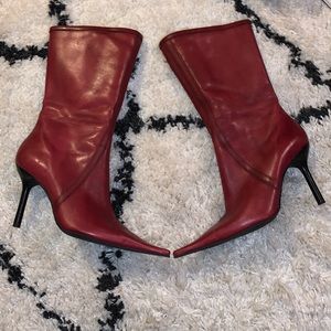 Unique vintage DIBA pointy toe high heeled leather boots